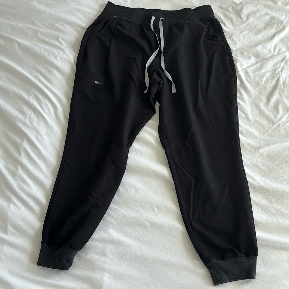 Figs XL high waisted jogger scrub pants